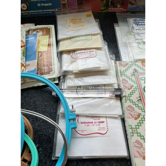 Vtg Embroidery Package Lot Of Cross Stitch Fabric Books Patterns Hoops Magnifier - Picture 3 of 5